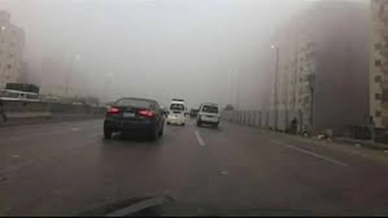 تقلبات جوية في مصر تشمل أمطاراً متفرقة مع اضطراب بحركة الملاحة البحرية اليوم الجمعة